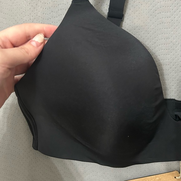 NWT SKIMS WIRELESS FORM T-SHIRT BRA - Picture 8 of 9